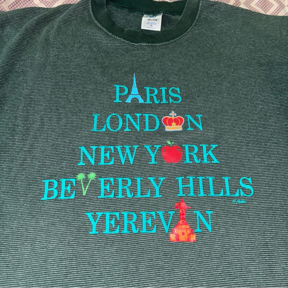 Vintage Belton Mens Tshirt  XL - Paris London New York Beverly Hills & Yerevin